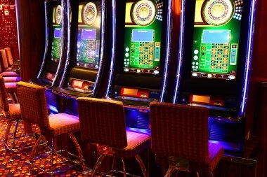 goldensensa Live Casino Tables, Real Dealers, Your Pace